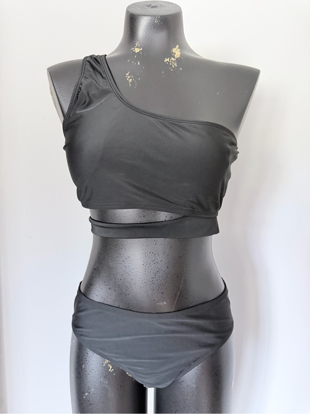 SHEIN | Cutout One-Shoulder Black Bikini Set
